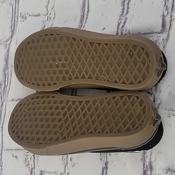 Gum bottom Vans - Picture 8 of 8